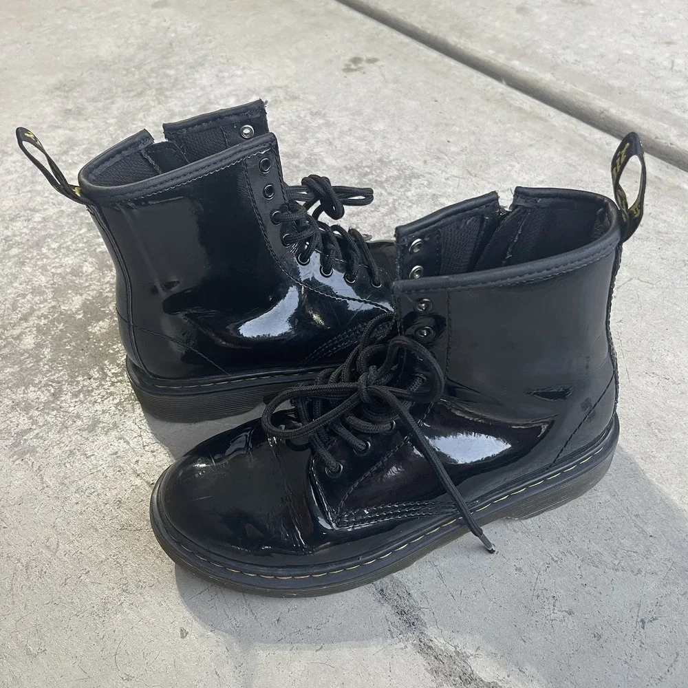 Youth Dr. Martens Doc Black Patent Leather Side Zip Combat Boots 1460J Size 5